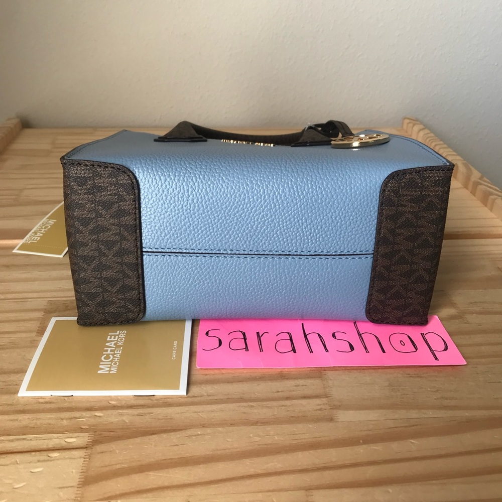 🌼Michael Kors Purse - Picture 6 of 14